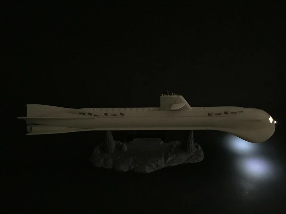 *LIGHTING KIT ONLY* for Moebius 1/350 Voyage To Bottom of Sea Seaview - Image 3 of 4