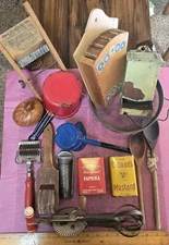 Antique Primitive Kitchen Collection Decor-Rustic-Wooden-Patina-spoons-match