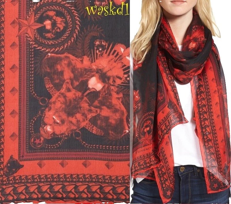 Bufandas y estolas Givenchy animal print para mujer