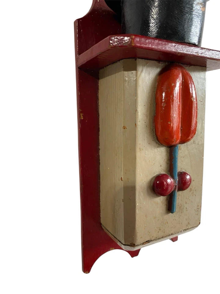 Late 19th Or Early 20th Century Folk Art Painted Match Safe With Top Hat & Tulip - Image 2 of 4