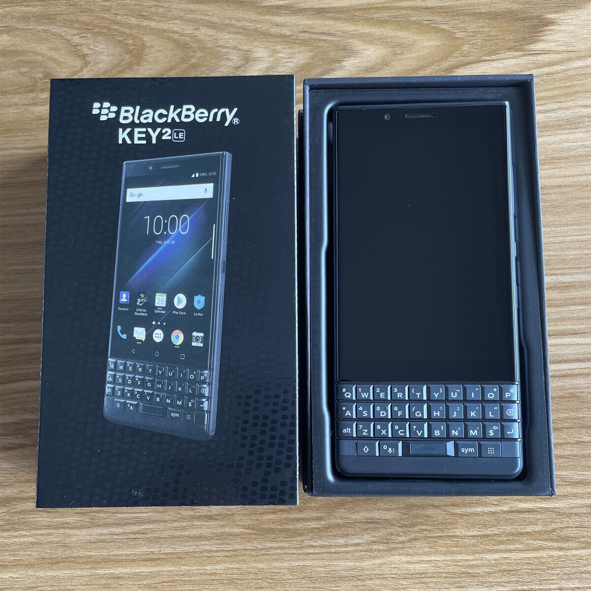 BlackBerry KEY2 LE BBE100-2 32GB+4GB 4G LTE Unlocked Smartphone New Sealed BlackBerry KEY2 LE BBE100-2 32GB+4GB 4G LTE Unlocked Smartphone New Sealed