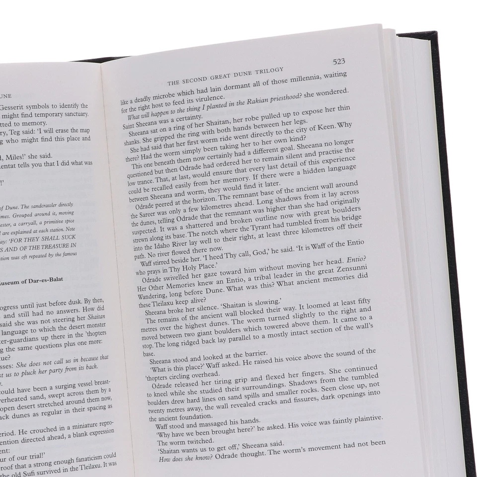 The Complete Dune Collection By Frank Herbert 2 Books Set - Fiction - Hardback - Image 4 of 4