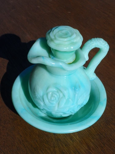 Vintage Avon 1986 Wash Bowl & Pitcher Decanter  Green Teal Blue Swirl Milk Glass