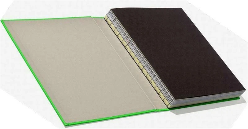 something's off taschen