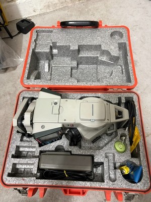 SOKKIA SET 3030R3 Reflector less Total Station