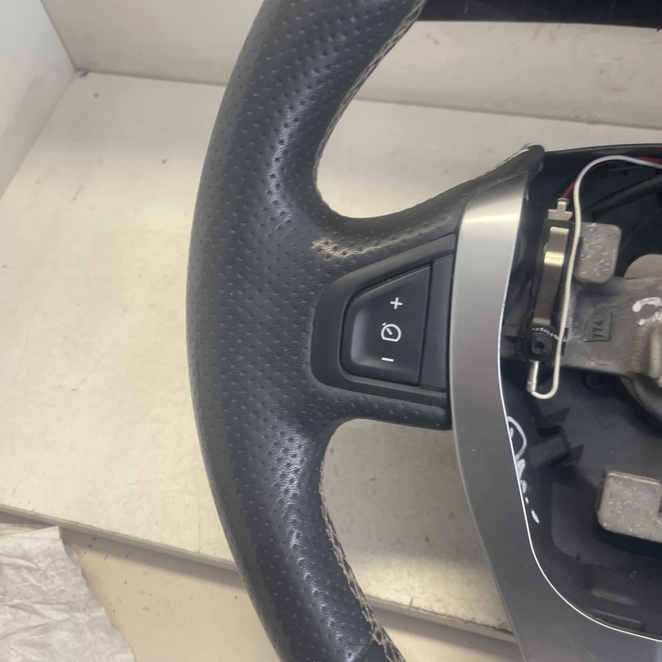 Renault Laguna 3 III T Facelift Lenkrad 484303213R , Multifunktionslenkrad Leder - Bild 4 von 4