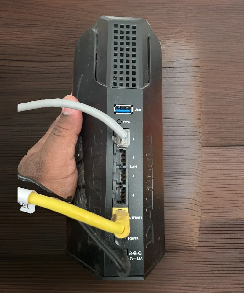 Optimum Wireless Router, D-Link DIR-868L, AC1750 Dual-Band Gigabit - Image 4 of 4