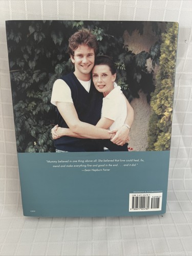 Audrey Hepburn, an Elegant Spirit: A Son Remembers by Sean Hepburn Ferrer (2003) - 第 2/5 張圖片
