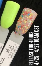 Sparkle & co Nail Dip Powder More Fiesta Less Siesta Multicolor Fun Glitters