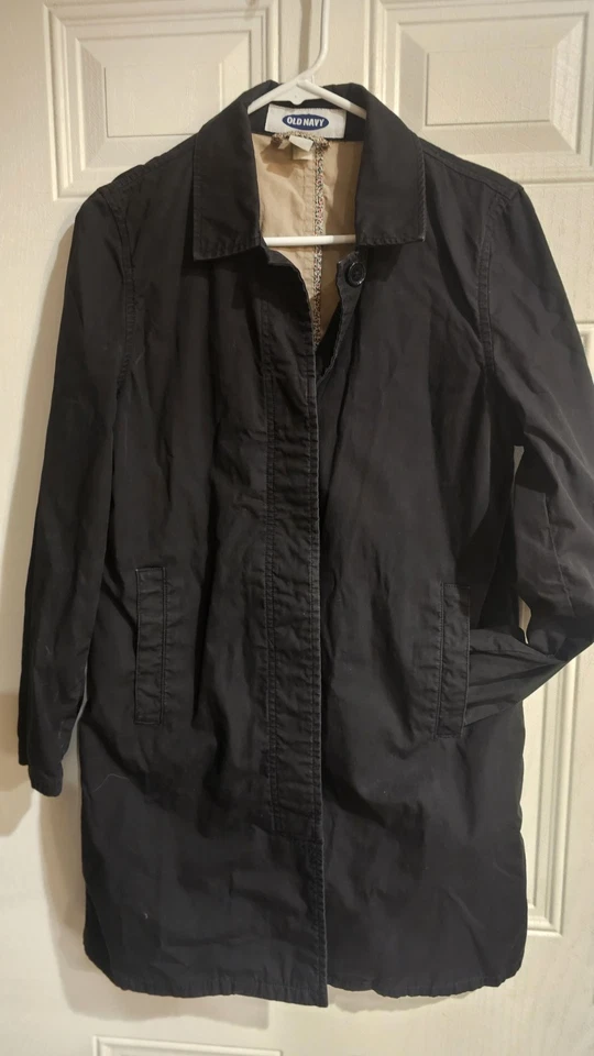 Women's Old Navy Black Coat Size Small - Image 2 of 4