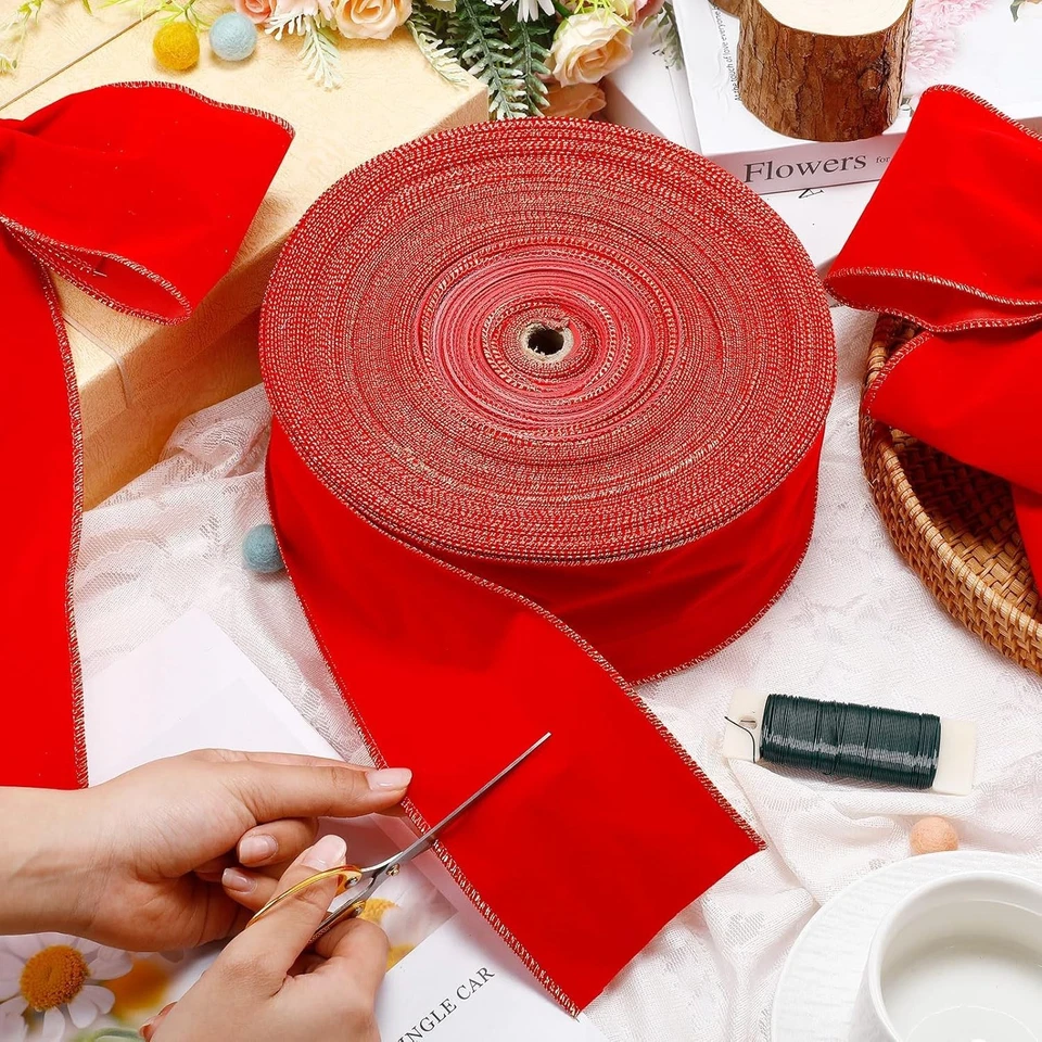 Cinta con cable de terciopelo rojo navideño de 60 yardas y 4 pulgadas con borde dorado, cinta grande... Foto 2 de 4