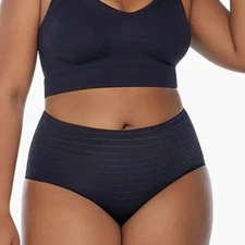 Curveez Women's Daily Striped Smoothing Briefs Light Compression Black XL NWT