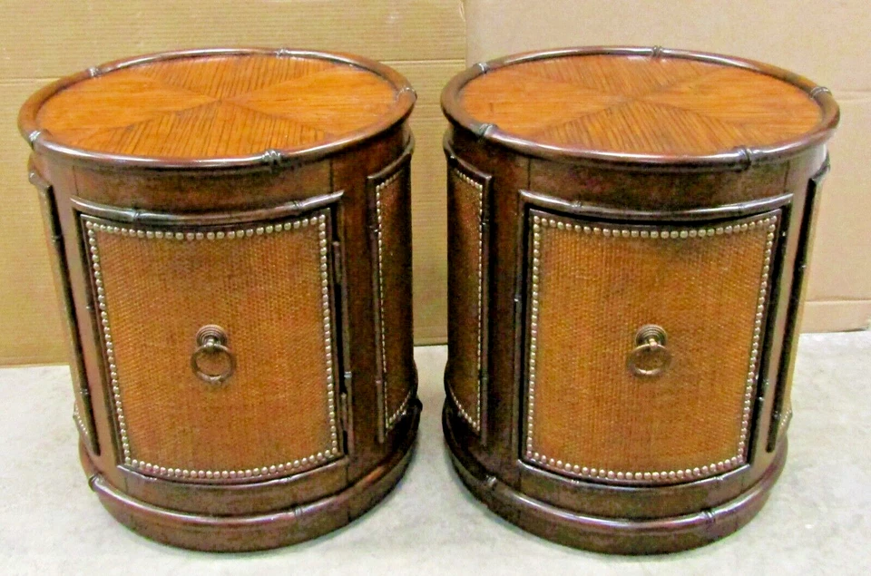 匹配一对 Tommy Bahama Sandpiper 藤制圆形灯台 545-950 — 第 2/4 张图片