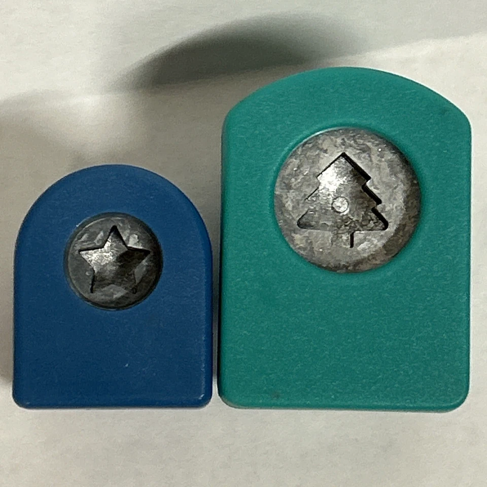 Punzón de papel ÁRBOL DE NAVIDAD Y ESTRELLA de Marvy Uchida Foto 2 de 3