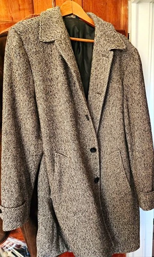 J.CREW Thompson Wool Herringbone Tweed Lined Overcoat Notch Collar 44 - product listing photo