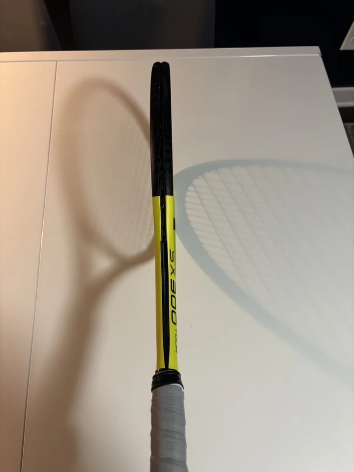 Raqueta de tenis Dunlop SX300 Tour Grip 4 3/8" Foto 2 de 4