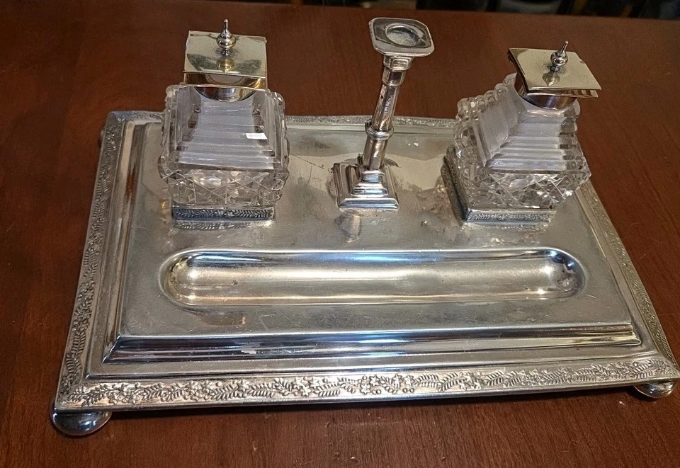 Walker & Hall Sheffield English Silverplate Inkwell Ink Standish as is - Image 2 of 4