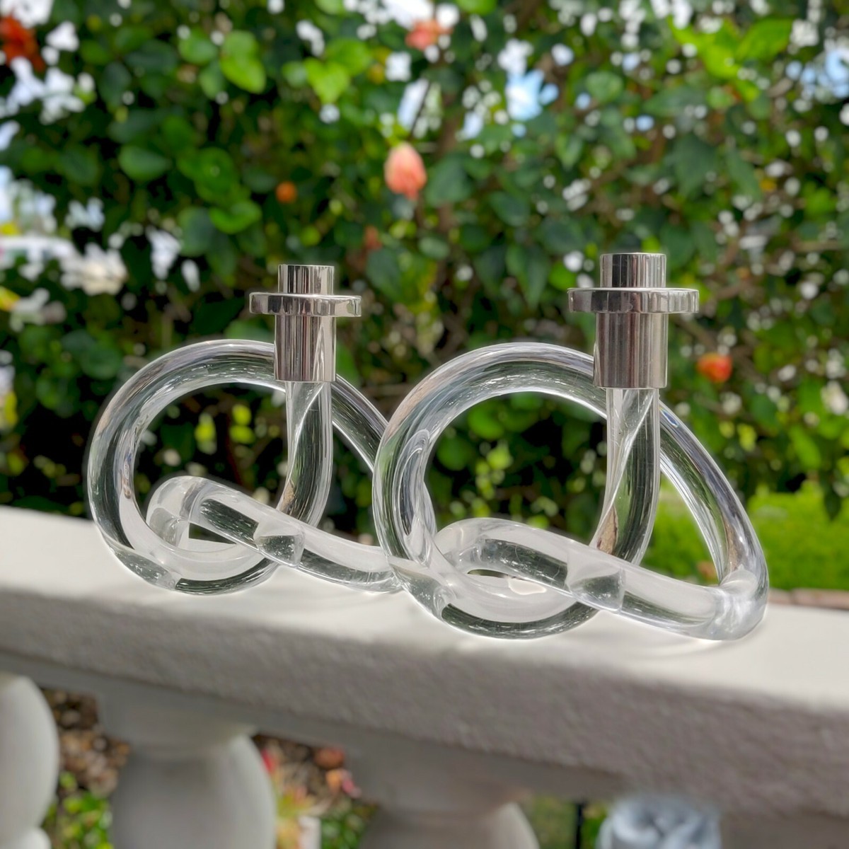 Vintage Mid Century Dorothy Thorpe MCM Lucite Pretzel Candle