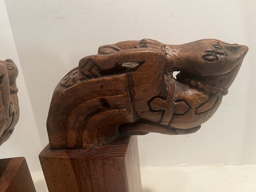 Vintage European English Knights Carved Wood Horse Shelf Brackets Chest Plate - Picture 7 of 12