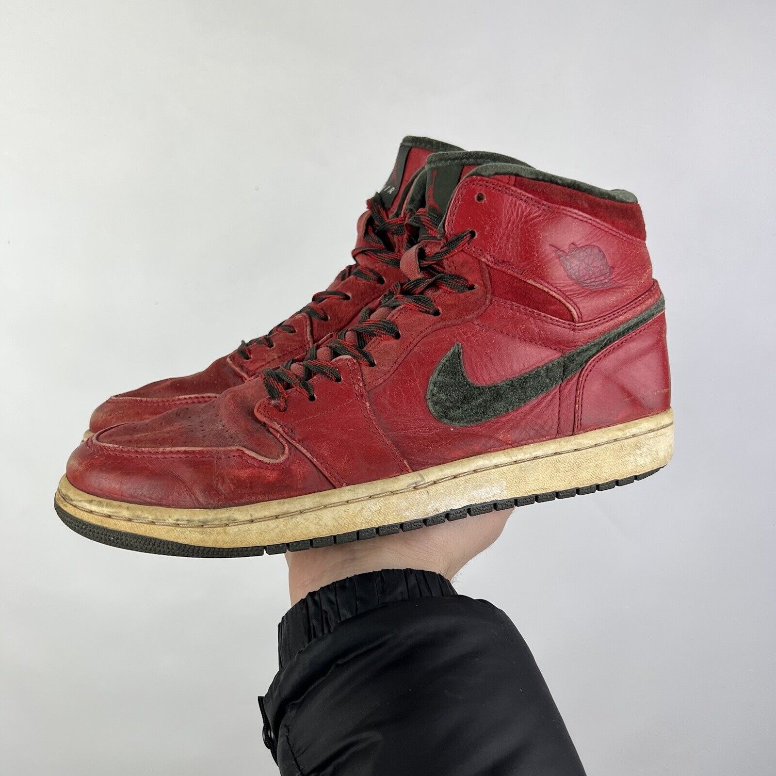 beat up air jordan 1