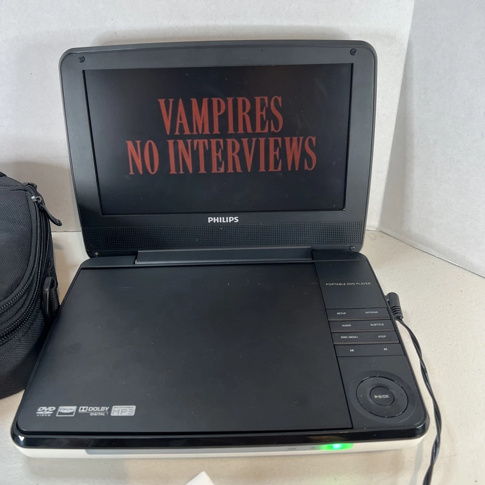 Reproductor de DVD portátil blanco Philips con cargador, estuche, auriculares. Probado y funciona Foto 2 de 4
