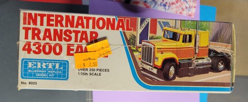 Letter On Back Sealed International Transtar Truck Model Kit Blueprint Edition - Picture 6 of 8