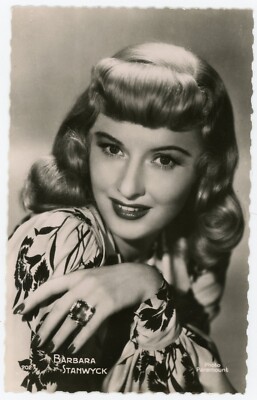 FOTOKARTE CP Fotografie, Barbara STANWYCK Studio Paramount