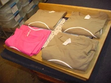 Four Gildan T-Shirts Size XL, Logo " Dairy Dip Ultra Premium" Pink / Brown, NEW!