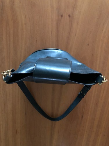 Banana Republic Green Leather Bucket Bag - Picture 11 of 12