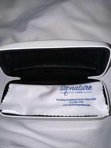 New Nine West White Eyeglasses Hard Case - Picture 6 of 7