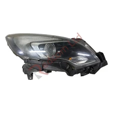 VAUXHALL ZAFIRA TOURER 2012-2016 HEADLIGHT HEADLAMP RIGHT SIDE 13399863