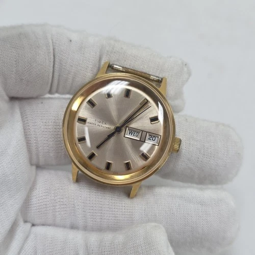 Vintage 1973 Timex Marlin Day Date Watch 26860-02773 Gold Tone Sunburst AS-IS