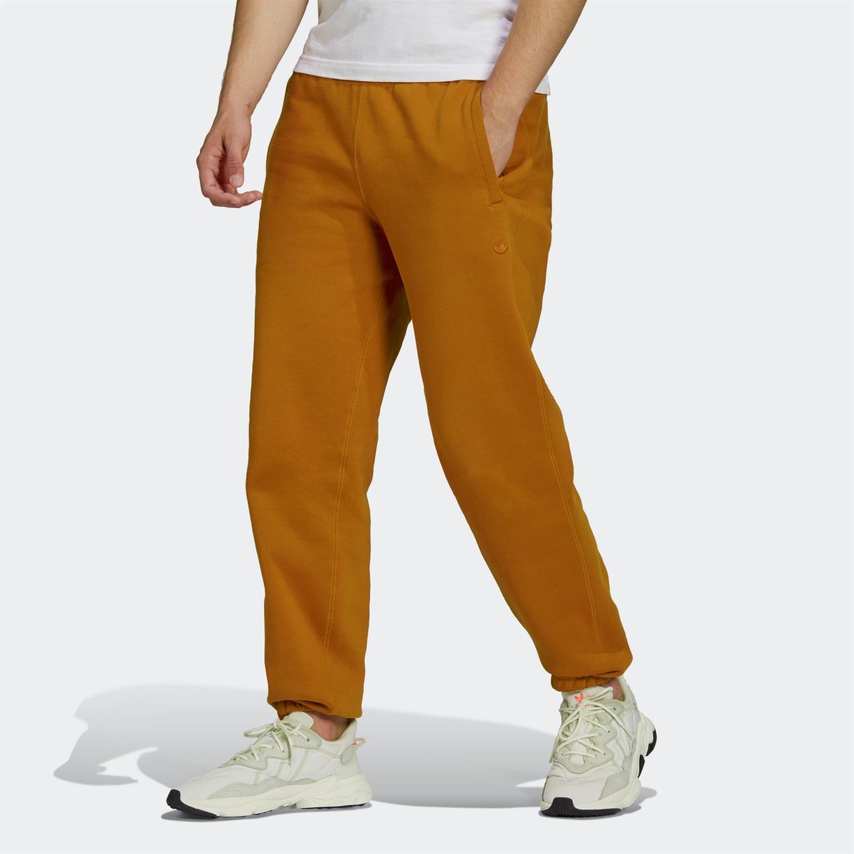 adidas ORIGINALS MEN'S ADICOLOR TREFOIL BROWN JOGGERS