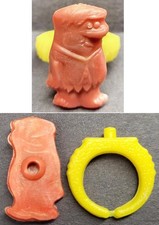 1966 Fred Flintstone Gumball Machine Ring Prize