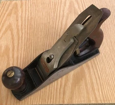 VINTAGE STANLEY BAILEY No. 3 BENCH PLANE