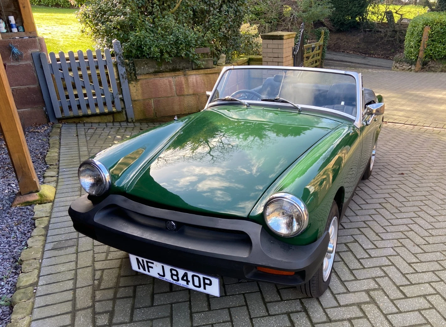 1976 MG Midget British Racing Green