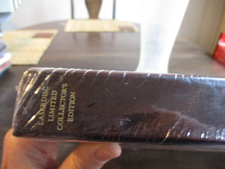 DANCES WITH WOLVES -Laserdisc Limited Box Set Collector's Edition Sealed New $40 - Image 3 of 4