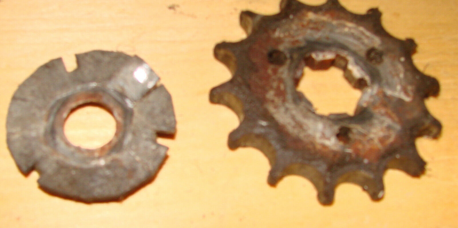 Foto 2 di 2