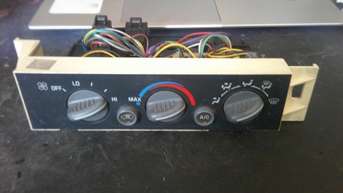 1995 ONLY ! CHEVROLET GMC TRUCK HEATER A/C CLIMATE CONTROL 1500 2500