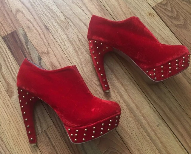 FRH Red Velvet Gold Studded Booties Platform Heels Shoes Boots WOMENS SIZE 10 | eBay