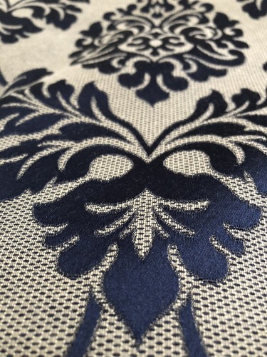 3.5Y Filigree Crests Polished Navy Matte Winter White Cotton Jacquard Fabric Rem - 第 4/8 張圖片