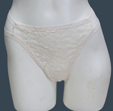 Pink by Victorias Secret Womens White Floral Lace Thong XXL NWT