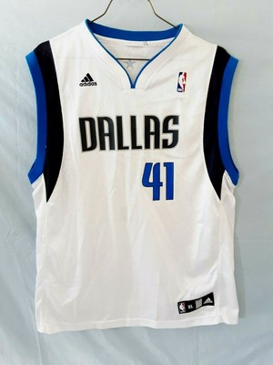 dirk nowitzki jersey near me