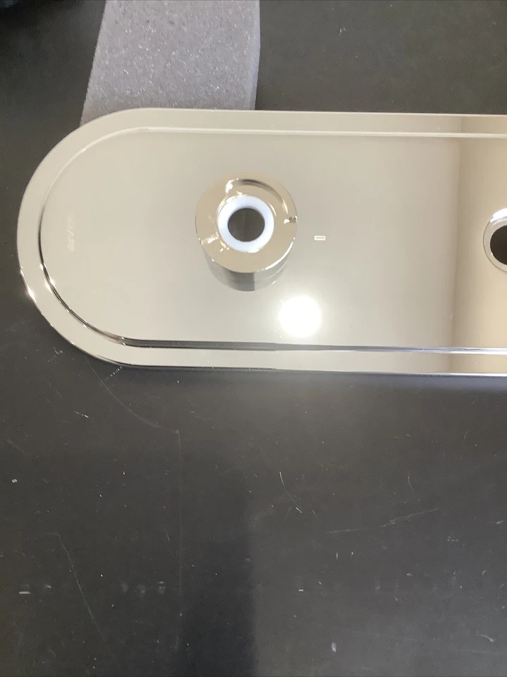 Conjunto de placa de acabamento Graff 3 furos G-8087-PC-T H5 - Imagem 3 de 4