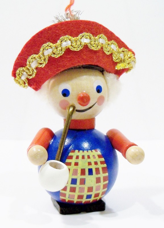 Steinbach Germany Baron Munchhausen with Pipe Wooden Wood Vntg #Z 538 Ornament