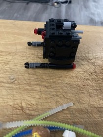 LEGO The LEGO Movie Ice Cream Machine 70804 & Kryptonite Interception ( 76045 )