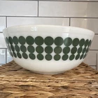Vintage 10 1/2" PYREX Milk Glass GREEN POLKA DOT 4 Quart Round Mixing Bowl # 404