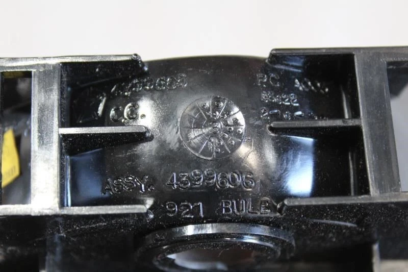 1994 PLYMOUTH ACCLAIM THIRD BRAKE LIGHT TAIL LAMP 4399606 - Image 3 of 4