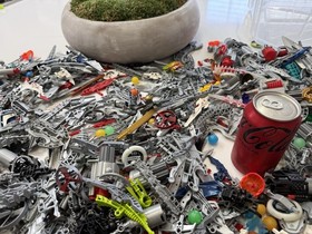 Lego Bionicle Weapons And Mask. Over 7 Pounds Of Weapons And Parts.