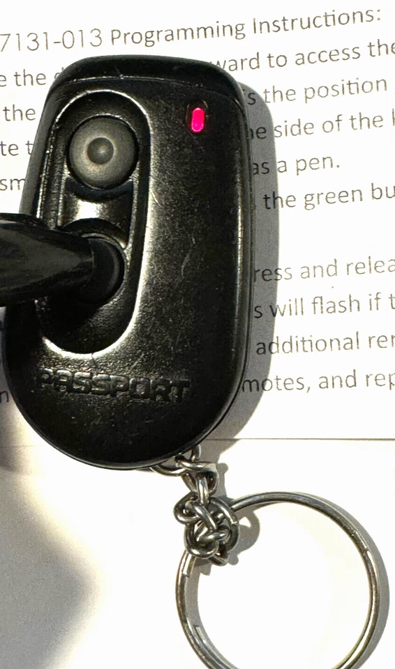 OEM Isuzu Honda BAB237131-013 keyless remote key fob car transmitter control - Image 2 of 4